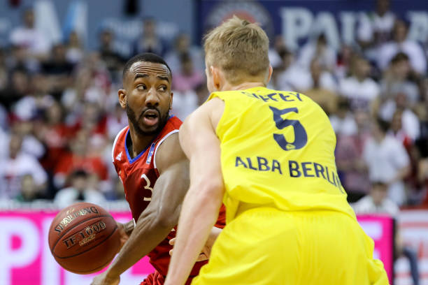 为队友创造 为队友创造