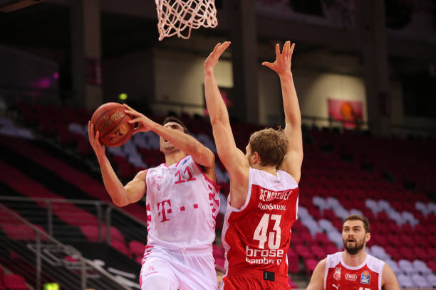 郑钦文退出 郑钦文退出